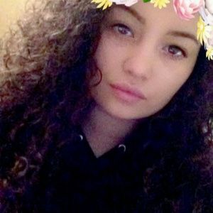 Meet your Posher, Jenni